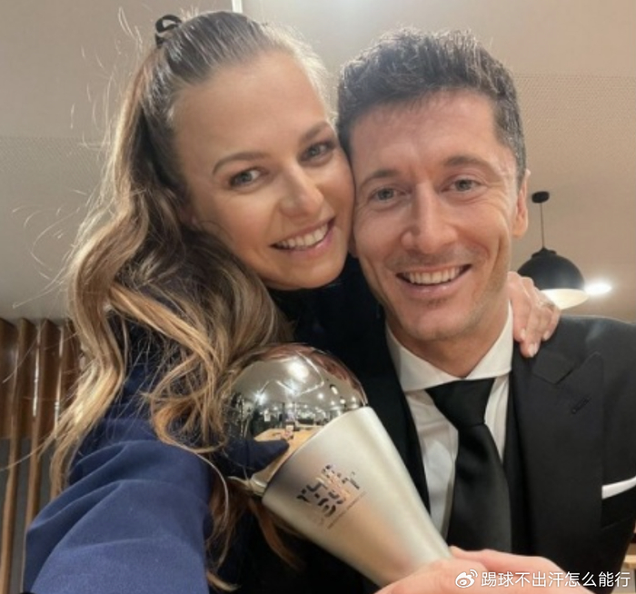 意大利三届世界杯附加赛折戟 《队报》评选无缘